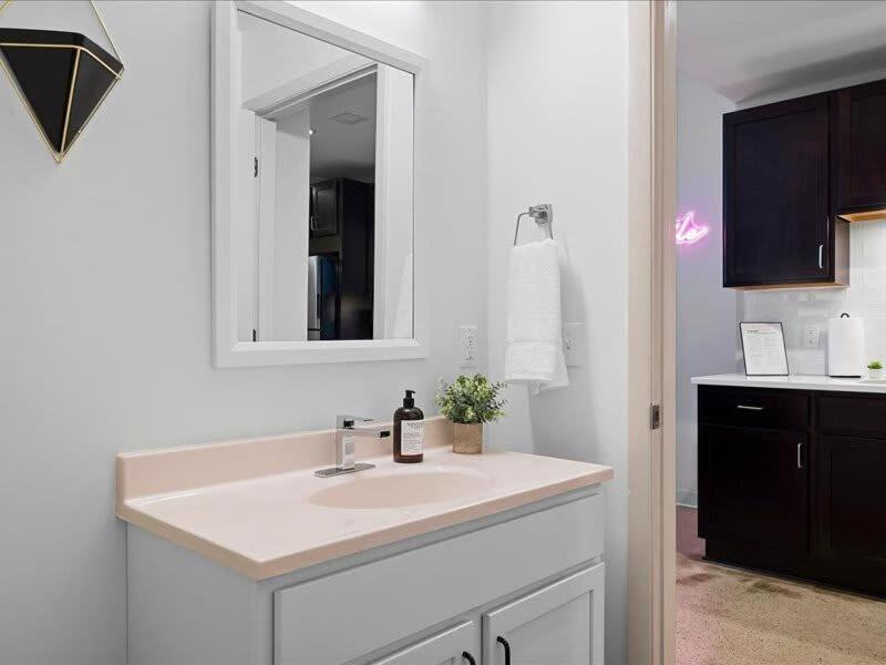Cozysuites Historic 1Br, Downtown Pittsburgh Esterno foto